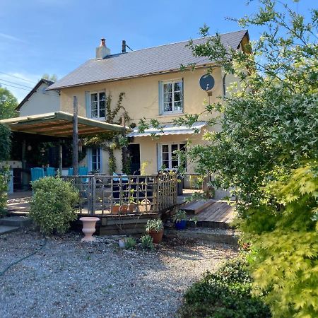 Saint-Ybard La Maison Charmante D'Elisabeth מראה חיצוני תמונה