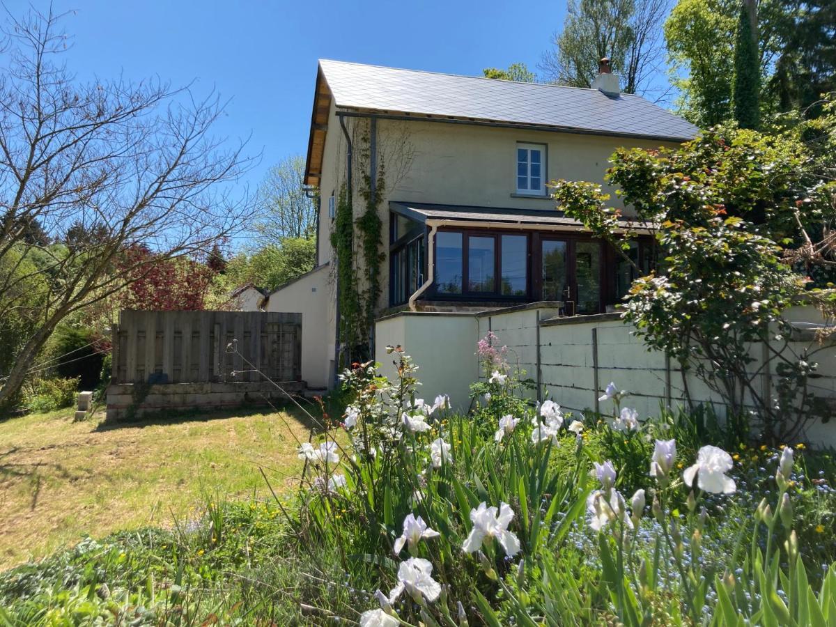 Saint-Ybard La Maison Charmante D'Elisabeth מראה חיצוני תמונה